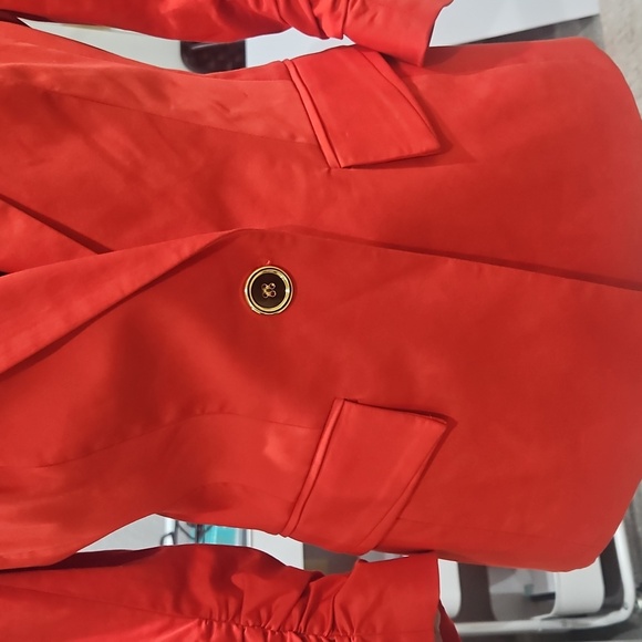 Bebe Coral Ruched 3/4 Sleeve Blazer – Chic Statement Jacket size 6 - Picture 3 of 8